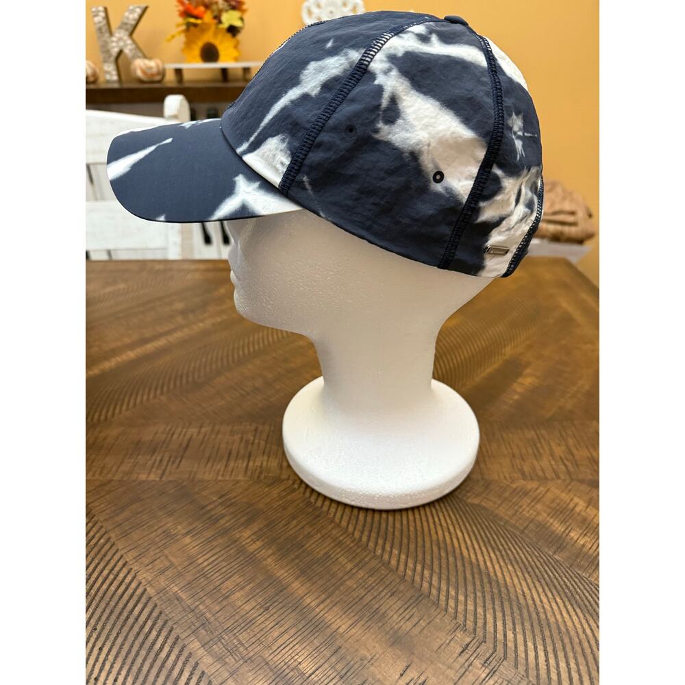 Lululemon blue tie dye cap hat preloved
